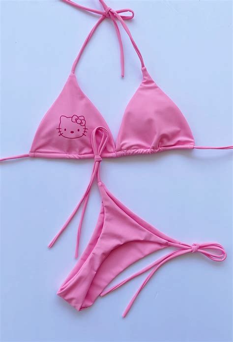 hello kitty bikini forever 21.